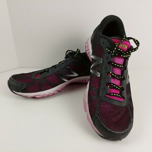New Balance Womens Fresh Foam 822 Cross Training Athletic Shoes Sneakers Sz 7.5